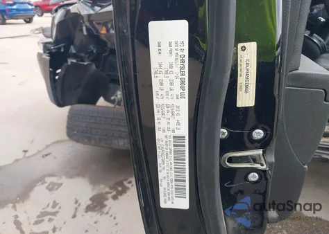 2014 Jeep Patriot High Altitude z USA, uszkodzony, nr VIN 1C4NJPFA5ED730059